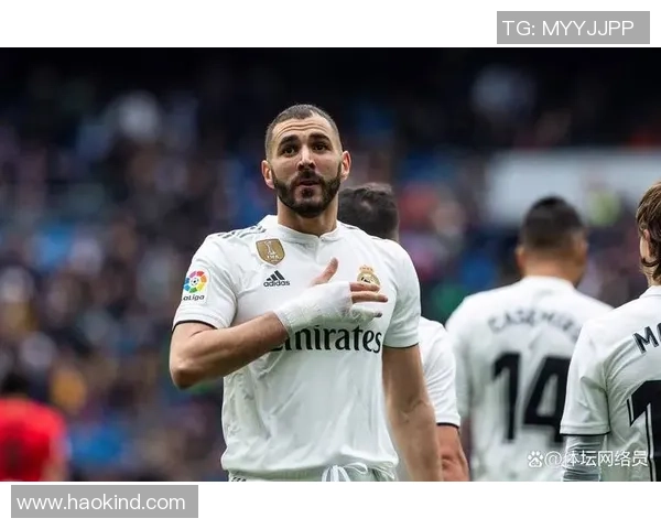 世界足坛最具气质球星盘点 展现非凡风采与优雅魅力