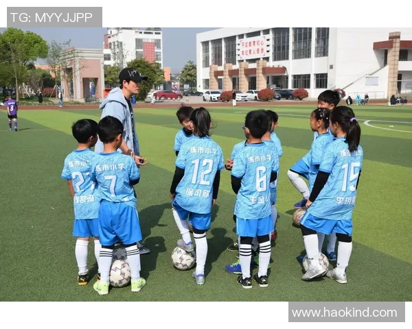 海南足球星选拔:挖掘本土潜力球员推动足球事业发展 海南足球星选拔:挖掘本土潜力球员推动足球事业发展