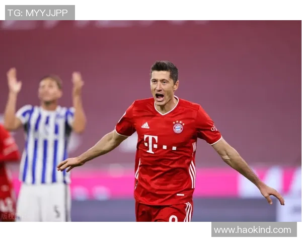 《2025年国家队足球明星集锦:最新球员动态与赛场表现全记录》 《2025年国家队足球明星集锦:最新球员动态与赛场表现全记录》